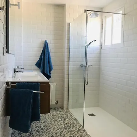 Beautiful Montebello In With Private Pool *