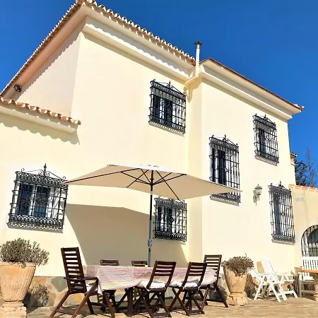 Beautiful Montebello In With Private Pool Villa
