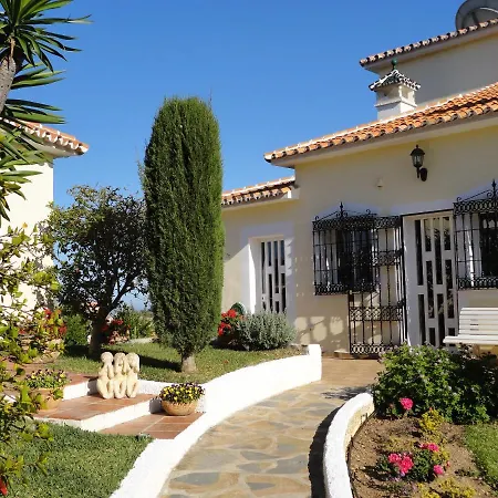 Villa Beautiful Montebello In With Private Pool